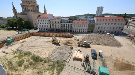 Baustart im Block IV am Alten Markt in Potsdam.