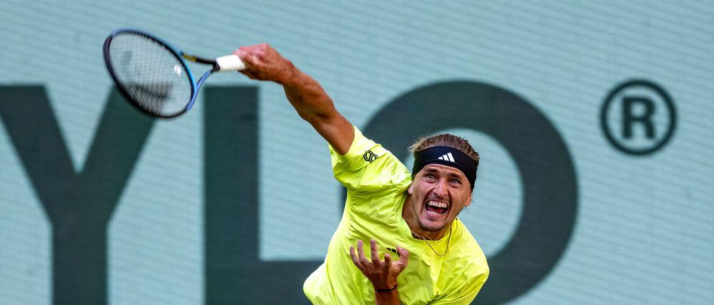 Alexander Zverev hat sich in Halle ins Viertelfinale gekämpft.