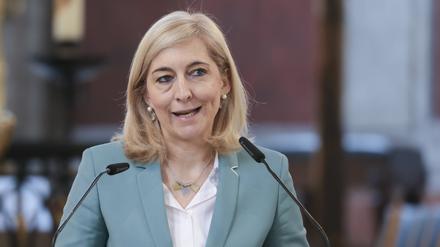 Nina Warken (CDU), Bundesministerin für Gesundheit, spricht zur Eröffnung des 129. Deutschen Ärztetages in der Nikolairche.  