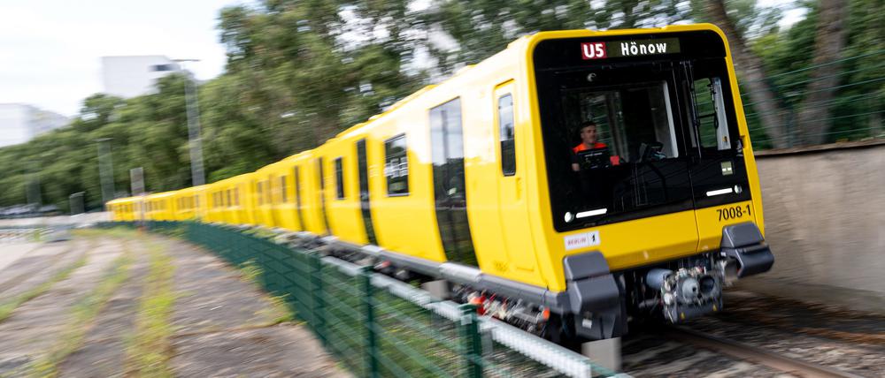 Neue U-Bahn-Typ J der BVG im Test.