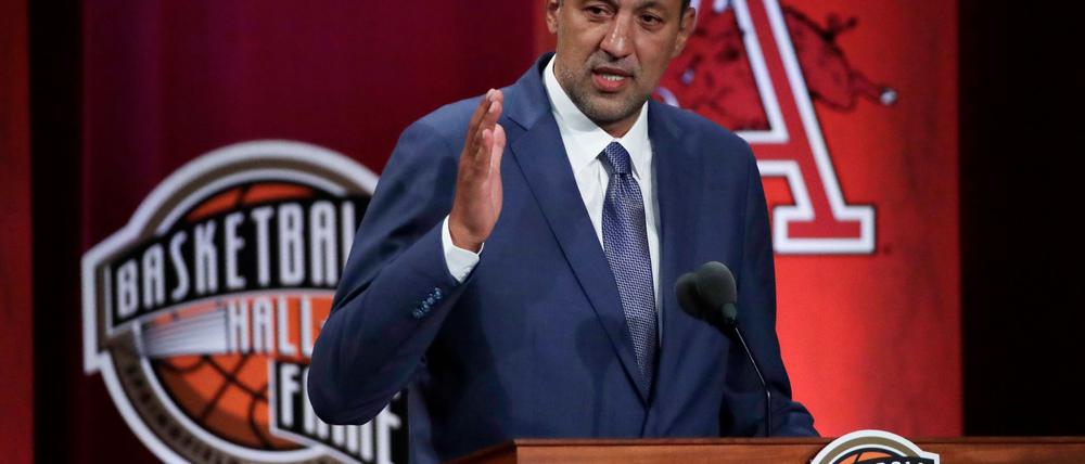 Die NBA-Legende Vlade Divac wurde 2019 in der Naismith Memorial Hall of Fame in Springfield aufgenommen.