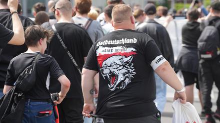 Teilnehmer einer rechtsextremen Demonstration im Juni in Berlin.