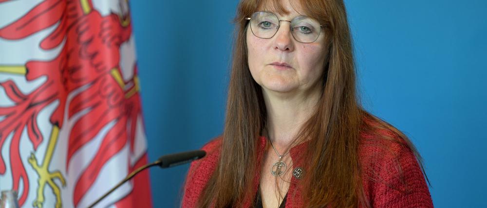 Die frühere Brandenburger Innenministerin Katrin Lange (SPD) kritisiert den Umgang mit ihr in der Partei. (Archivbild).