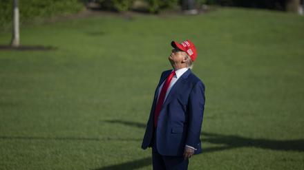 US-Präsident Donald Trump bei seiner Rückkehr ins Weiße Haus am Samstag.