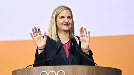 Kirsty Coventrys Amtszeit als IOC-Präsidentin beginnt.