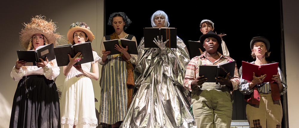 Das Stück „dtschlnd, deine jahreszeiten“ von Josephine Witt zeigt eine lichte Deutschland-Allegorie.