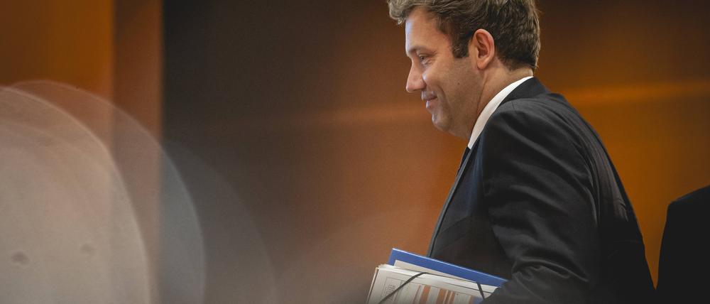 Finanzminister Lars Klingbeil (SPD): Der Parteichef will den Ländern beim Sondervermögen nicht reinreden.