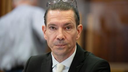Oberstaatsanwalt Jesco Kümmel hat im Sommermärchen-Prozess heftige Kritik am DFB geübt.