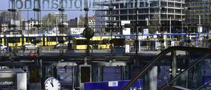 Hauptbahnhof Berlin am Europaplatz an der Invalidenstraße.