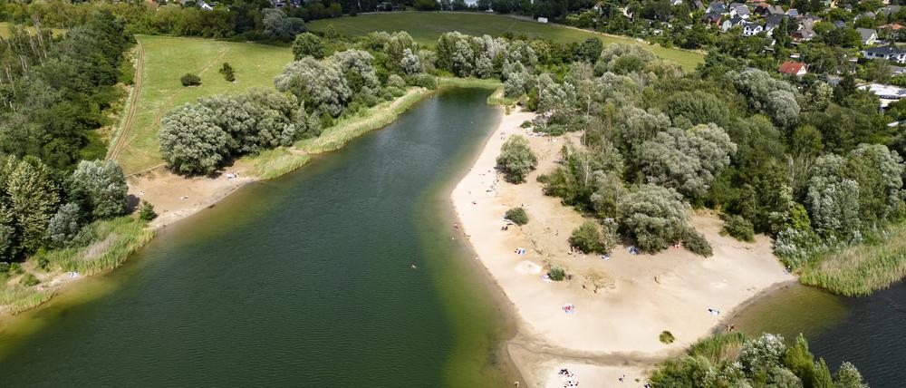 Die Kaulsdorfer Seen aus der Drohne in Berlin am 18. Juli 2023. Kaulsdorfer Seen *** Kaulsdorfer lakes from drone in Berlin on 18 July 2023 Kaulsdorfer lakes