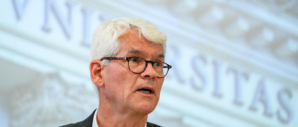 Der Präsident der Europa-Universität Viadrina, Eduard Mühle, warnt vor einem weiteren Rechtsruch in der Stadt. (Archivbild)