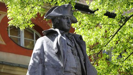 Friedrich Wilhelm von Steuben - Denkmal hinter dem Filmmuseum in Potsdam
