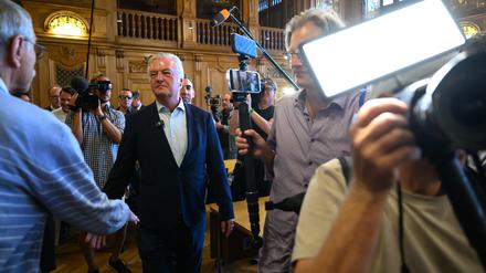 Jürgen Elsässer, Compact-Chefredakteur, nach dem Urteil im Bundesverwaltungsgericht in Leipzig.