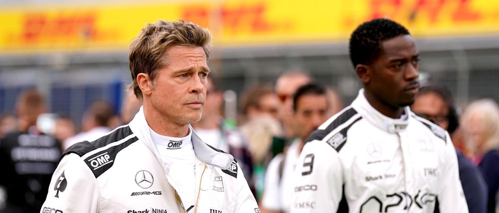 Haudegen Sonny (Brad Pitt, links) sollen dem Newcomer Joshua (Damson Idris) zeigen, wie man in der Formel 1 gewinnt.