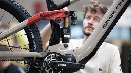E-Bikes stehen im Zentrum der Messe Eurobike.
