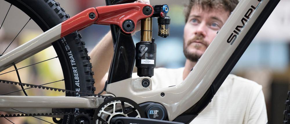 E-Bikes stehen im Zentrum der Messe Eurobike.