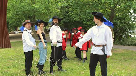 Probenfoto der Inszenierung „Die drei Musketiere“, die am 26. Juni Premiere hat.