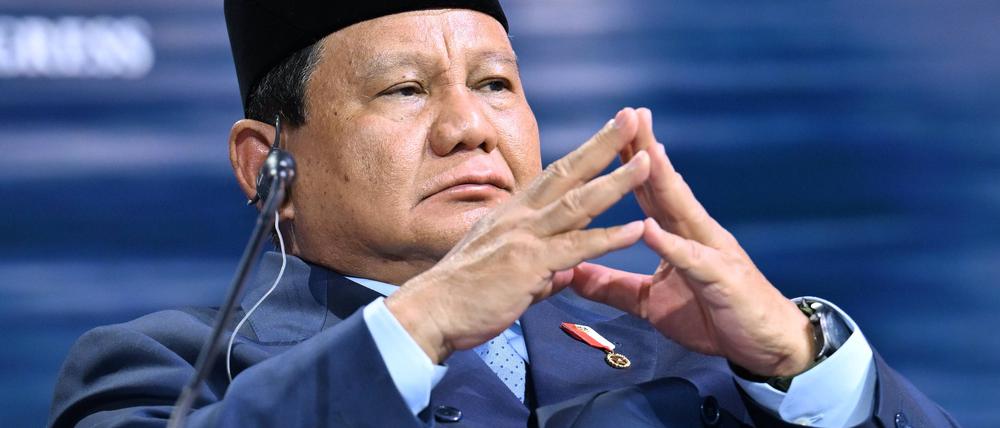 Präsident Prabowo Subianto treibt das Geschichtsprojekt im eigenen politischen Interesse voran.