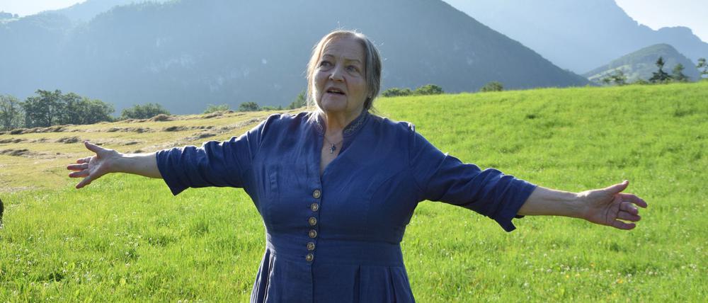 Schauspielerin Marianne Sägebrecht am Rande von Dreharbeiten zu der ARD-Vorabendserie „Watzmann ermittelt“.