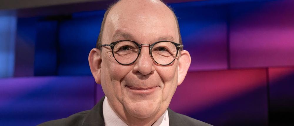 Auch Leichtes darf man hart anfassen. Der Literaturkritiker Denis Scheck. 