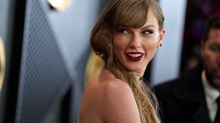 Spielt in riesigen Stadien und gibt auch Überraschungsgigs: Taylor Swift (Archivbild).