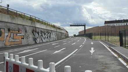 Am Treptower Park trifft die verlängerte A100 auf normale Stadtstraßen.