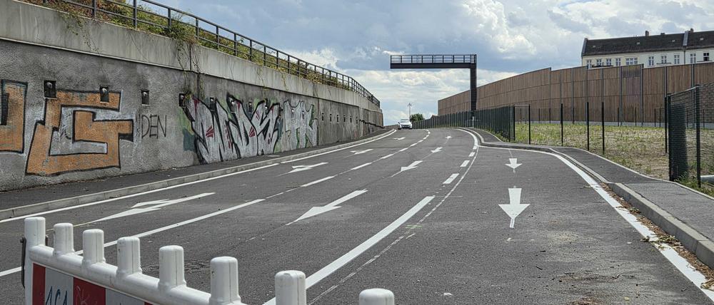 Am Treptower Park trifft die verlängerte A100 auf normale Stadtstraßen.