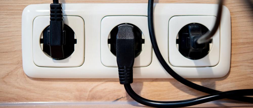 CDU, CSU und SPD haben im Koalitionsvertrag angekündigt, die Stromsteuer für alle zu senken. (Symbolbild)