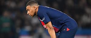 Kylian Mbappé wirft seinem alten Club Paris Saint-German Mobbing vor.