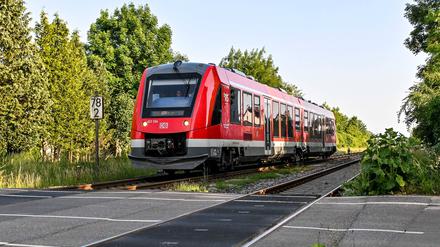 Illertalbahn nahe dem Bahnhof Gerlenhofen in Bayern (Symbolbild).