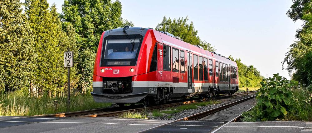 Illertalbahn nahe dem Bahnhof Gerlenhofen in Bayern (Symbolbild).