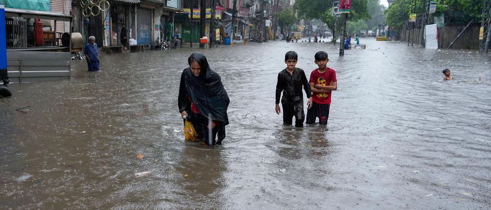 Der Monsun bringt in Pakistan starke Regenfälle mit sich.