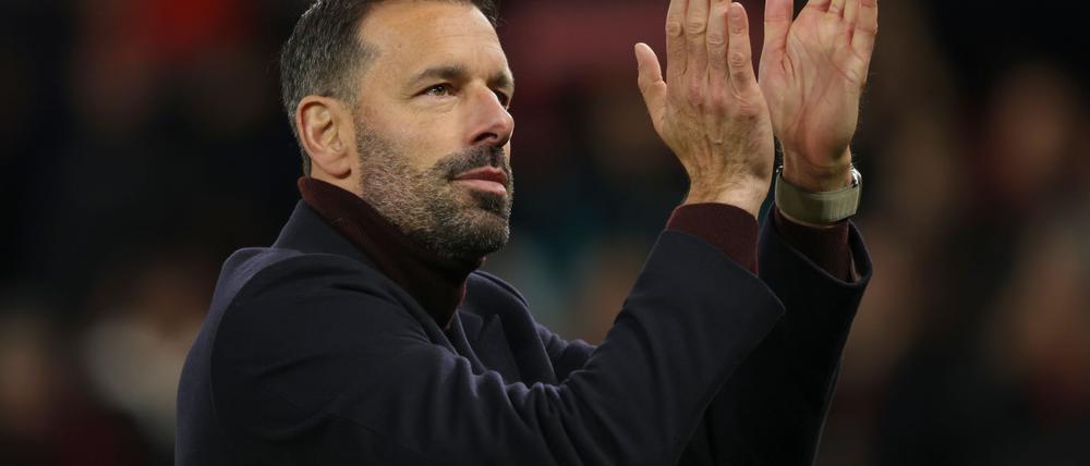 Das Ziel Klassenerhalt verpasste Trainer Ruud van Nistelrooy mit Leicester City deutlich.
