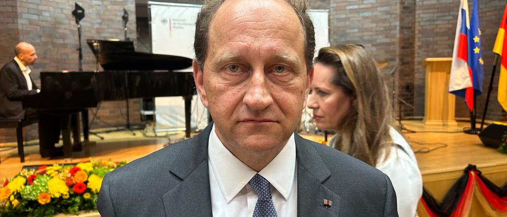 Botschafter Alexander Graf Lambsdorff wurde im Streit um die Behandlung russischer Korrespondenten in Deutschland ins russische Außenministerium einbestellt. (Archivbild) 