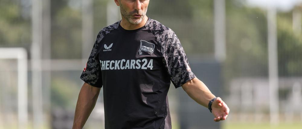 Hertha-Trainer Stefan Leitl sah einen Sieg seiner Mannschaft beim ersten Testspiel.