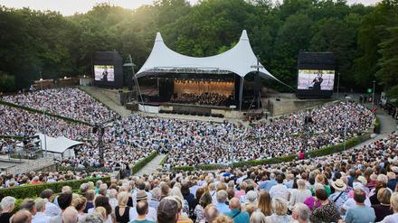 Tausende genossen den Saisonabschluss der Philharmoniker in der Waldbühne.