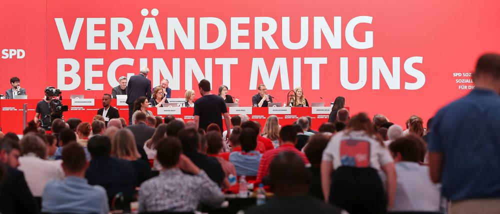 Berlin, Deutschland, 29.06.2025: CityCube: 42. SPD-Bundesparteitag: Blick in die Halle *** Berlin, Germany, 29 06 2025 CityCube 42 SPD Federal Party Conference View of the hall Copyright: xdtsxNachrichtenagenturx dts_73235