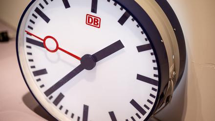 Immer wieder verliert die Bahn den Wettlauf mit der Zeit. (Archivbild)