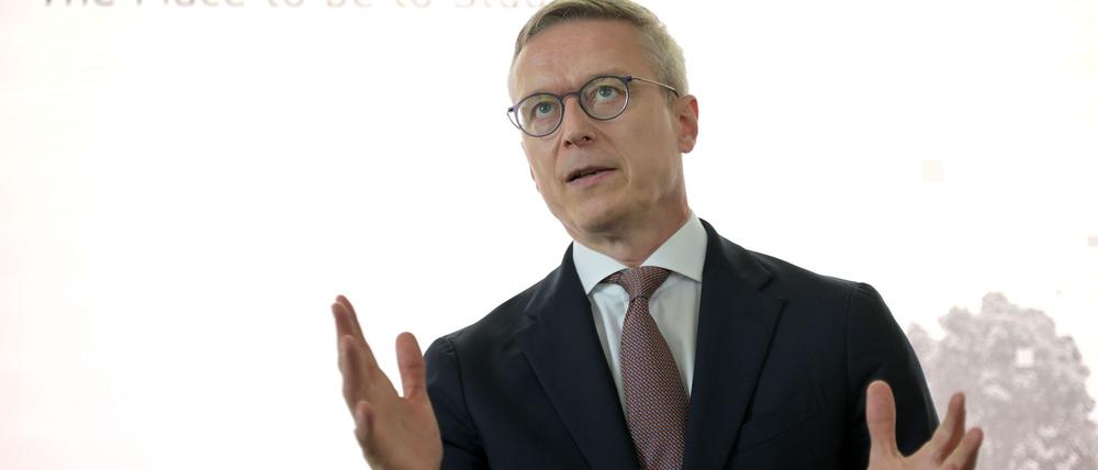 Bundesdigitalminister Karsten Wildberger (CDU) will eine stärkere Rolle für Deutschland im Wettbewerb um KI. 