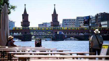 In Berlin ist die langjährige Mitteltemperatur im Juni überschritten worden. 