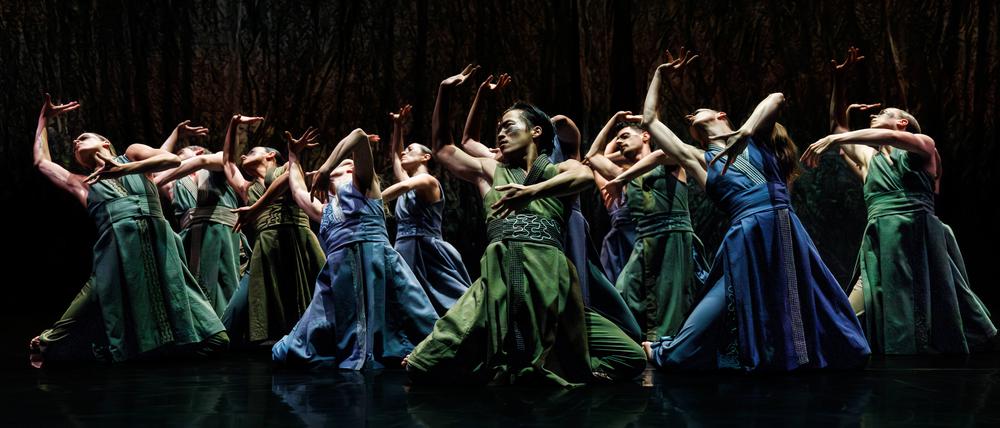 Performance "Turning of Bones", Foto: Jeanette Bak