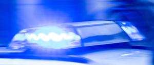 Polizeiwagen mit Blaulicht (Symbolbild).