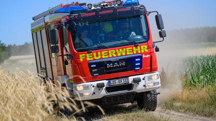 Die Feuerwehr muss immer wieder zu Bränden in Brandenburg ausrücken. (Symbolbild)