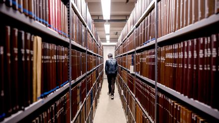 Ein Gebäude der Zentral- und Landesbibliothek. Die Einrichtung verkürzt nun die Öffnungszeiten. (Archivbild) 