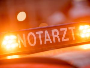 Ein Notarzt stellte den Tod der Frau fest.