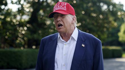 US-Präsident Donald Trump vor dem Weißen Haus.