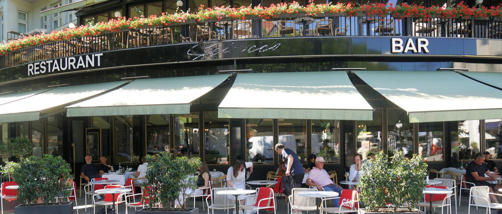 Das Restaurant im Bristol Hotel Berlin am Kurfürstendamm wird von neuen Wirten unter dem Namen "La Residenza" fortgeführt.