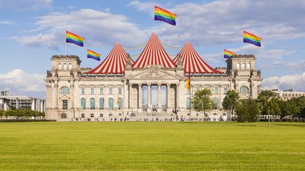 Friedrich Merz vergleicht den Bundestag mit Regenbogenfahne mit einem Zirkuszelt.