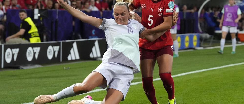 In Basel sehen die Fans ein umkämpftes Duell.