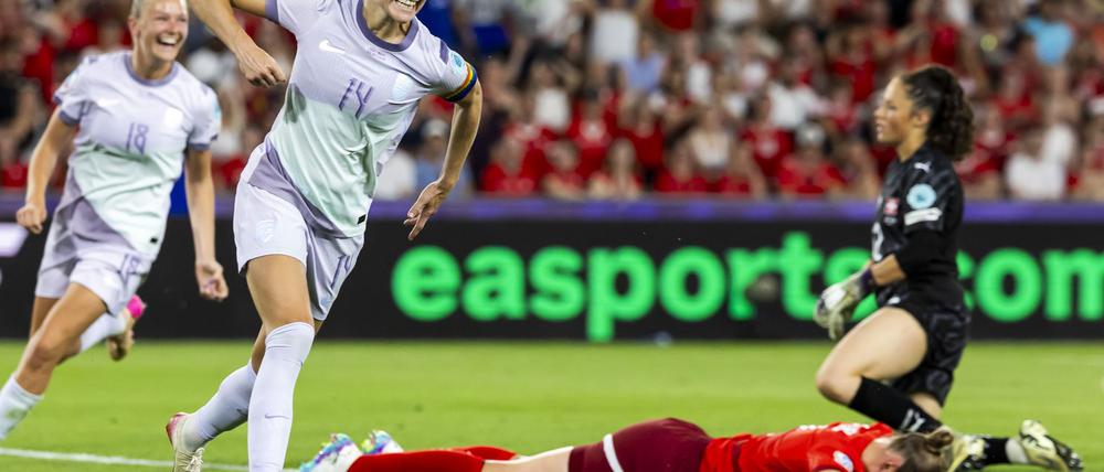 Jubelt über das 2:1 für ihr Team: Norwegens Ada Hegerberg.